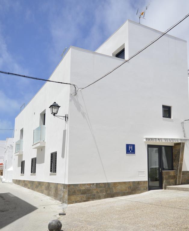 Hostal Maria Jose كونيل ذي لا فرونتيرا المظهر الخارجي الصورة