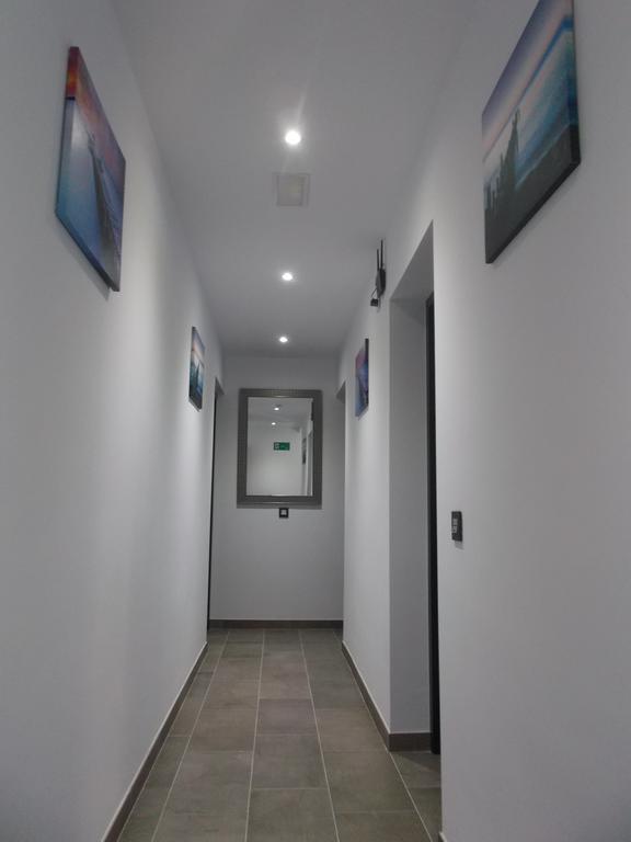 Hostal Maria Jose كونيل ذي لا فرونتيرا المظهر الخارجي الصورة